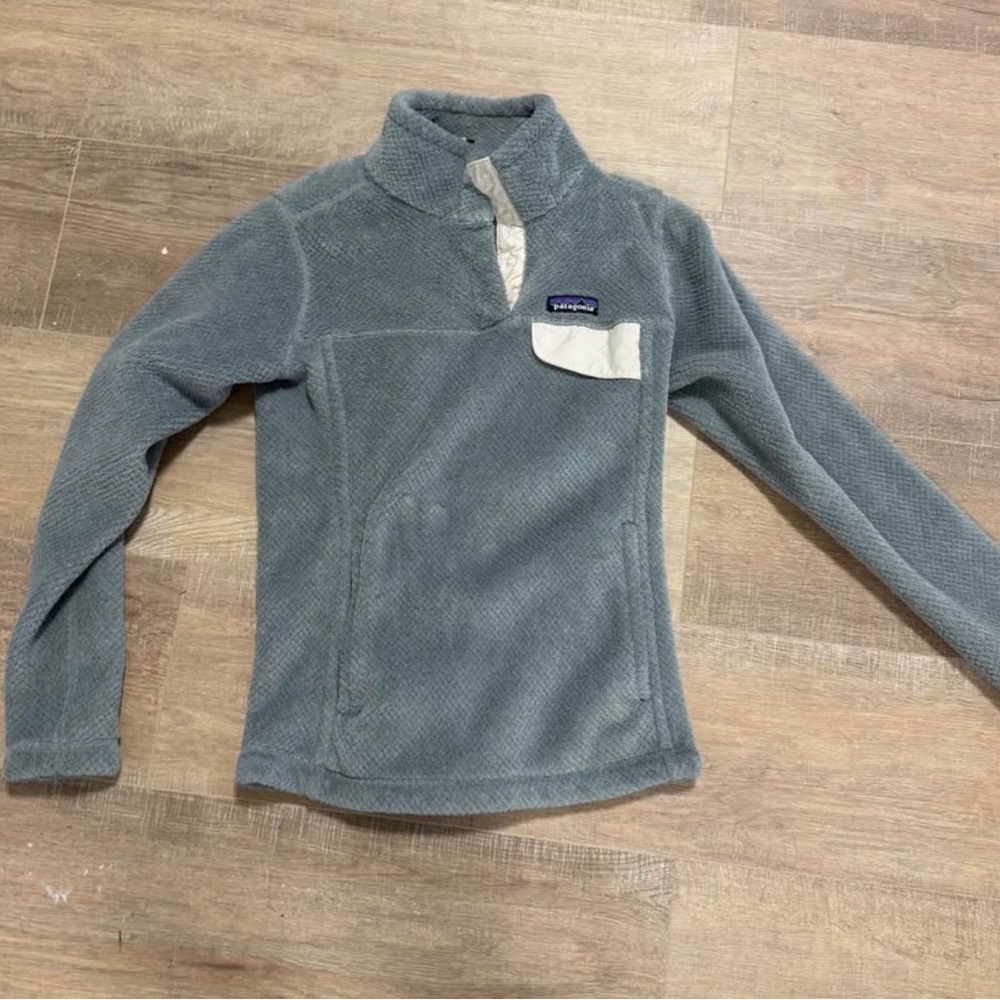 Patagonia Soft Gray Fleece Jacket
